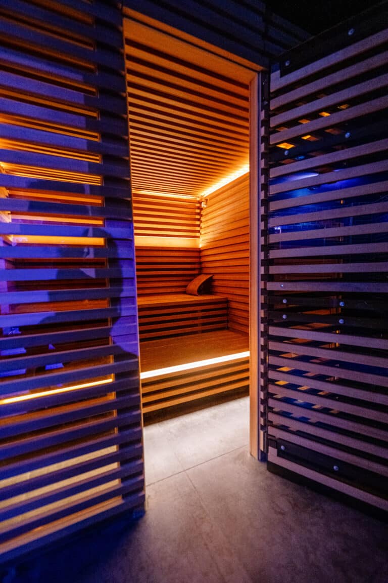 Wellnessangebot bei Fitness First in den Stadthöfen - Saunabereich